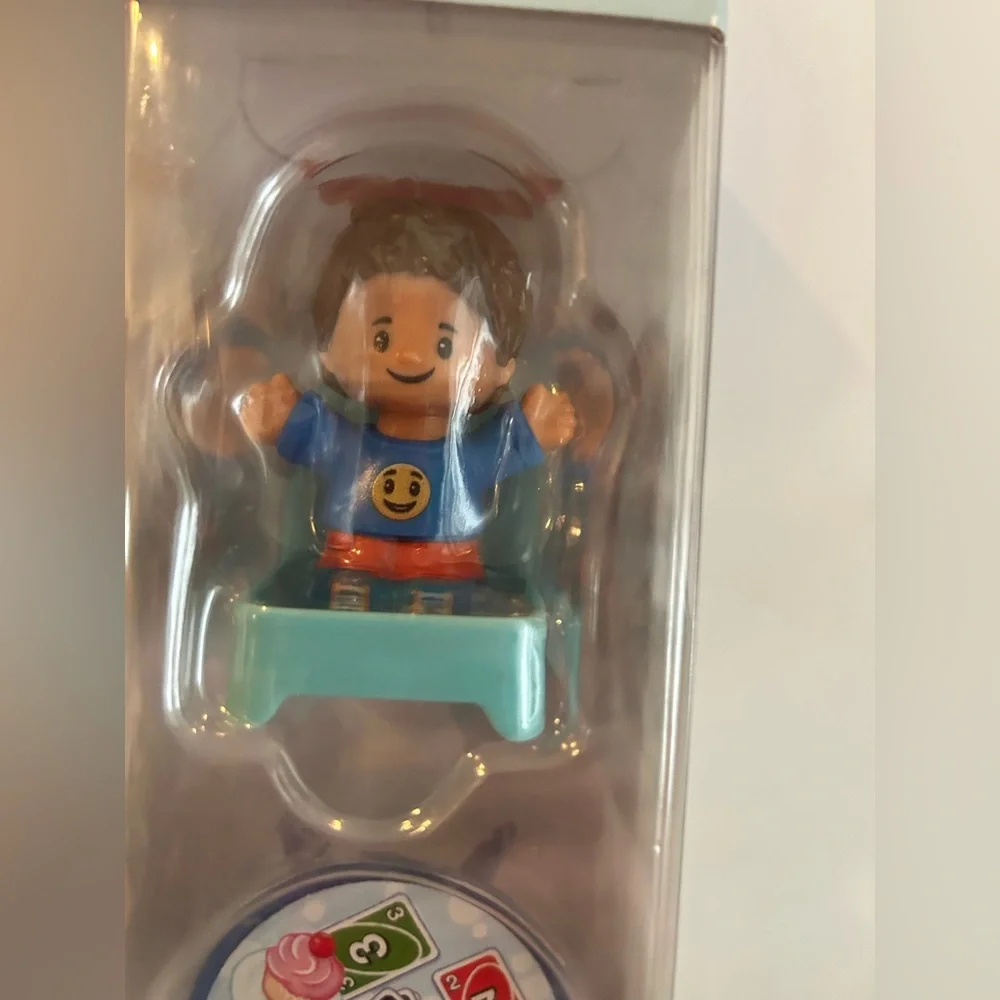 Fisher-Price Little People Uno Card Game Figure Set - HHR45 NEW